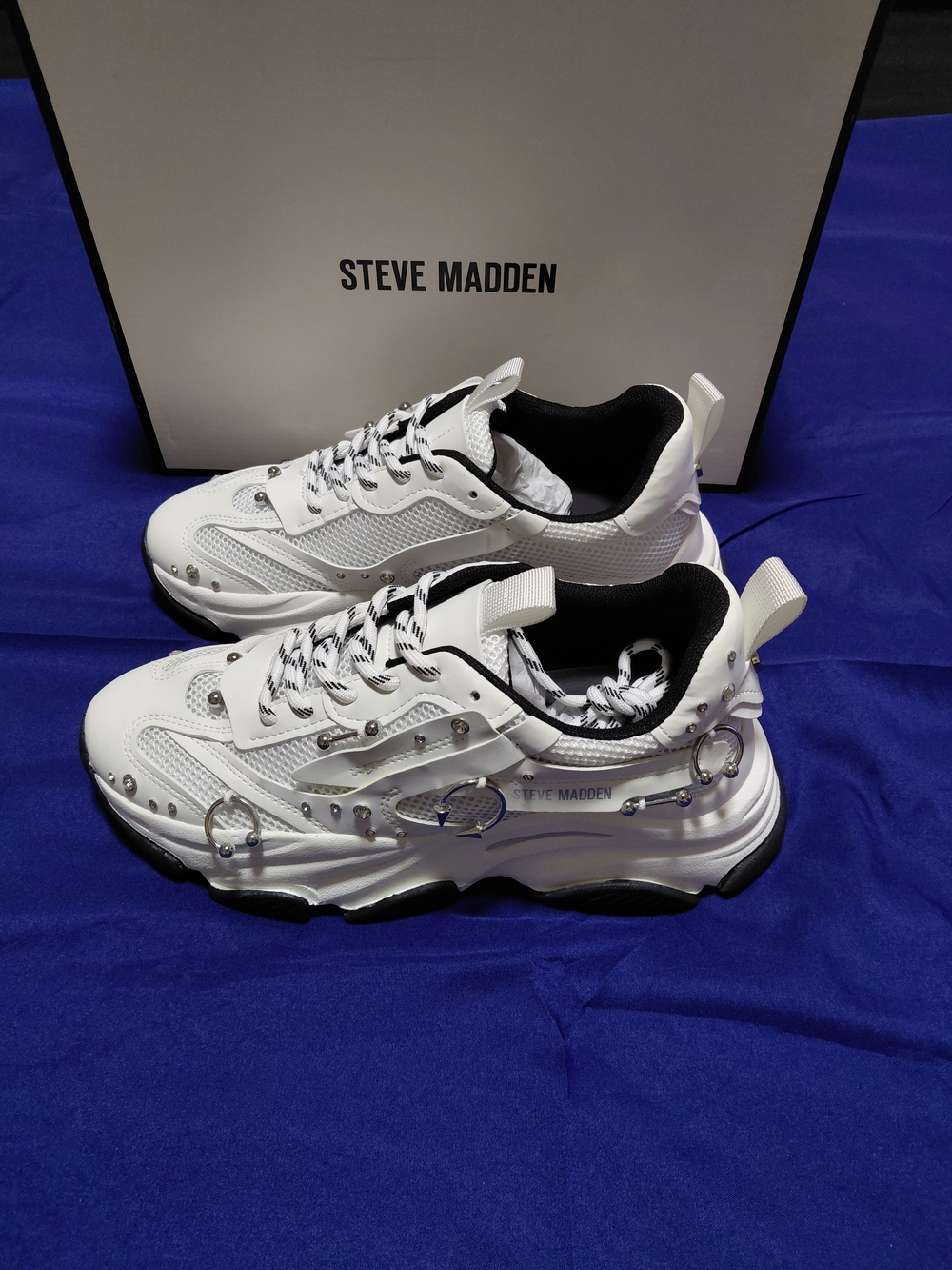 Steve Madden Possessuon-P Chunky Studded Women's Sneakers - Picture 2 of 13